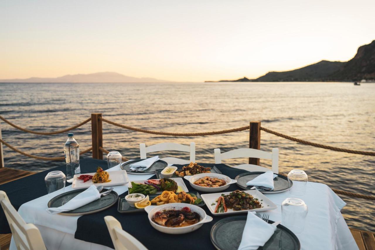 Assosa Hotel Айваджык Экстерьер фото
